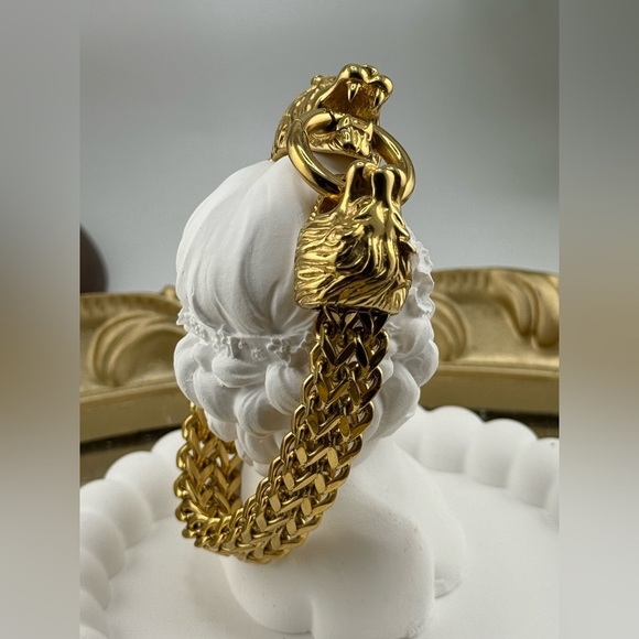Stainless Steel Lion Head Gold  Bracelet-Unisex With the Gift Box - Picture 4 of 11